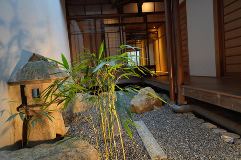 One Hour Geisha Show and Kitano Tenmangu Shrine in Kyoto