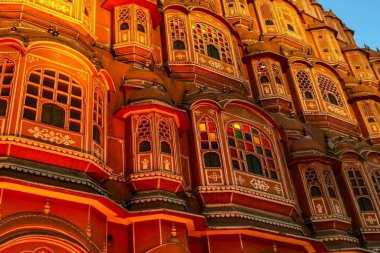 Jaipur : Old and New Jaipur Ganztagestour private Tour mit dem Auto