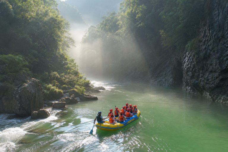 Zhangjiajie: Mengdong River Rafting Ticket with Transfer Rafting Ticket with Round-Trip Hotel Transfer