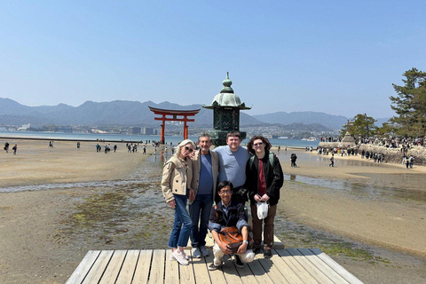 من أوساكا: رحلة يومية خاصة إلى هيروشيما بالقطار السريع