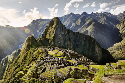 Cusco: tour guidato di 6 giorni con Machu Picchu e Rainbow ...