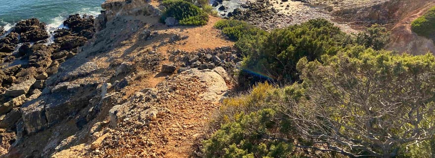 Salema : élargissez vos horizons | Randonnée côtière et yoga