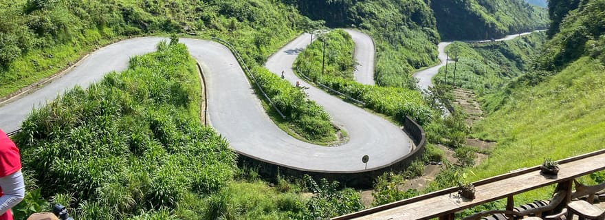 Ha Giang : visite du plateau karstique de Dong Van et de Du Gia