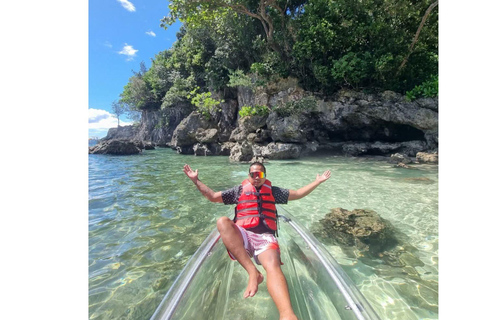 Boracay: Red Wave Island Hopping Tour with Water Activities