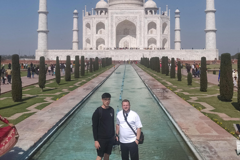 Visite du Taj Mahal au lever du soleil depuis Delhi en voitureChauffeur, voiture et guide touristique