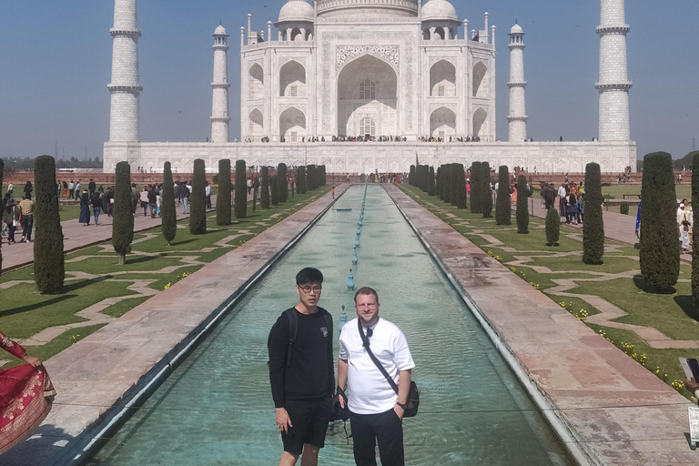 Visite du Taj Mahal au lever du soleil depuis Delhi en voitureChauffeur, voiture et guide touristique