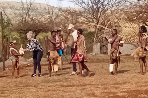 هلوهلوي ملحمة إكسبلورر - رحلات السفاري والريفية