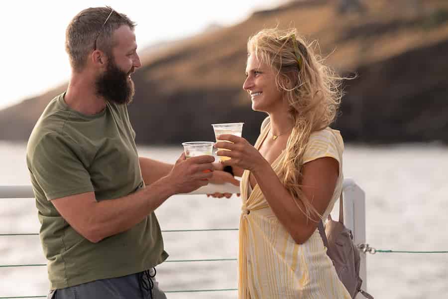 Maui: Cocktail-Bootsfahrt bei Sonnenuntergang. Foto: GetYourGuide Maui: Cocktail-Bootsfahrt bei Sonnenuntergang. Foto: GetYourGuide