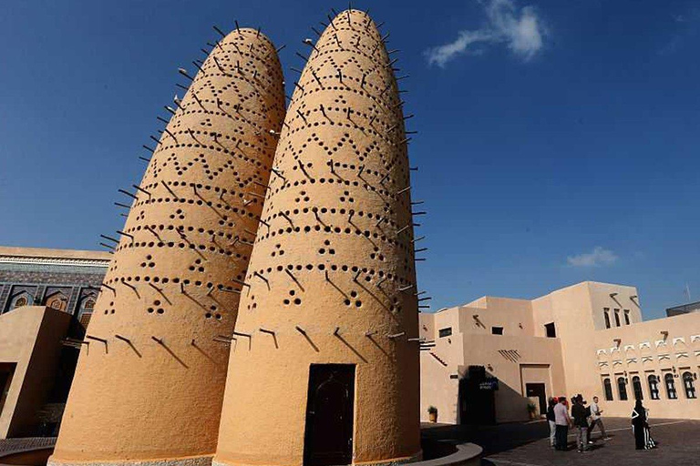 From Doha Airport: Private Guided City Tour