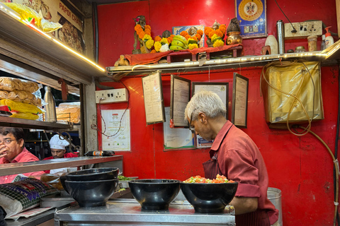 Mumbai: Jantar e City Tour - Luzes, Sabores, Ação!Para vegetarianos