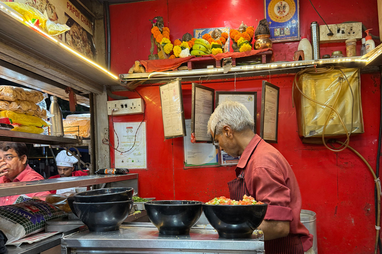 Mumbai: Jantar e City Tour - Luzes, Sabores, Ação!Para vegetarianos