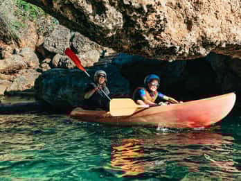 Alcudia: Guided Sea Kayaking Tour with Snorkeling