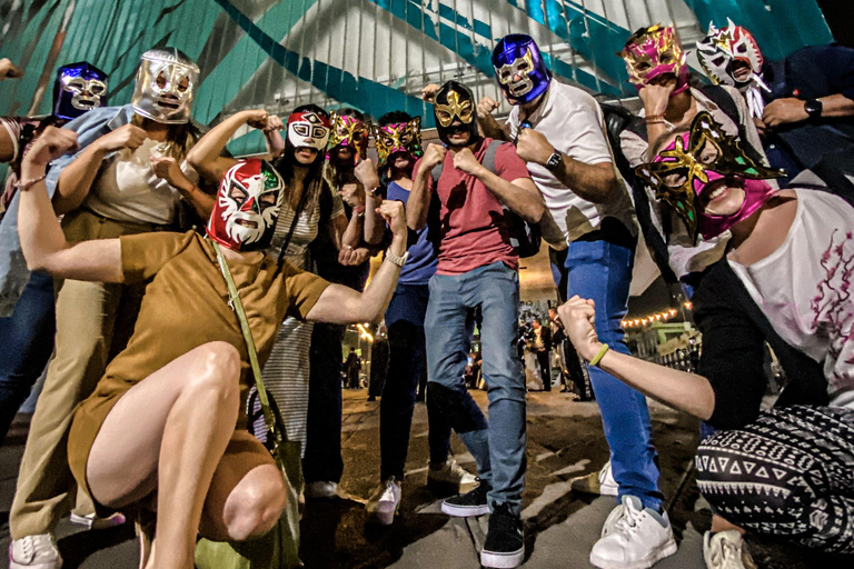 Mexico City: VIP Ringside Wrestling, Walking tour & Mezcal