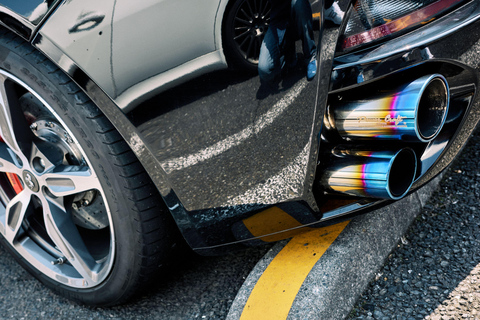 tokyo:Daikoku PA JDM Car Meeting by Ferrari/Maserati/VIP VanTokio: Wycieczka samochodowa Daikoku PA w Ferrari California