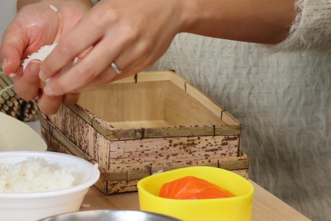 Tokyo: Sushi & Bento Box Making at Tsukiji Fish Market-70min