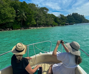 Mahe: Private half-day boat trip at the St.Anne Marine Park