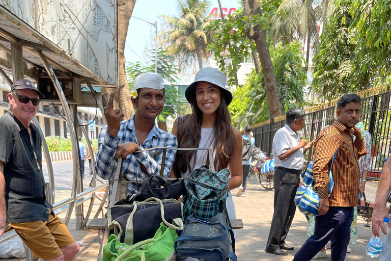 Mumbai: tour definitivo della città — Patrimonio, gemme nascoste e mercatoTour di gruppo della città di Mumbai: patrimonio culturale, tesori nascosti e mercato