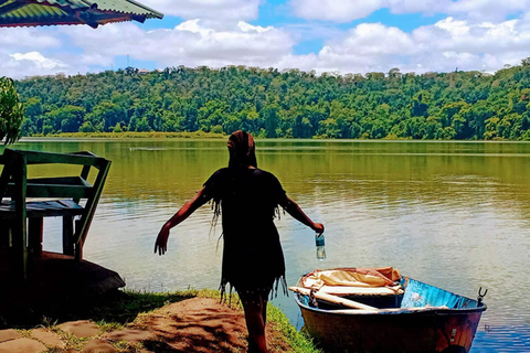 Excursion d&#039;une journée au lac Duluti - marche et canoë - Arusha