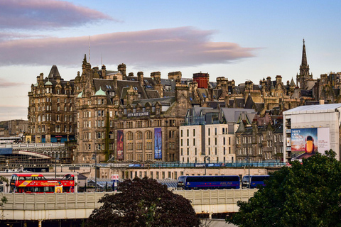 Best of Edinburgh: Private Walking Tour with a LocalPrivate City Walking Tour (6Hr)