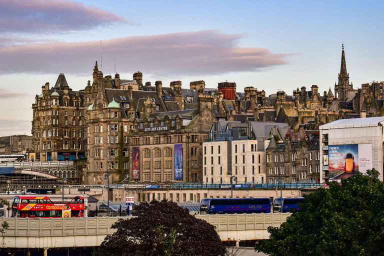 Best of Edinburgh: Private Walking Tour with a Local Private City Walking Tour (6Hr)