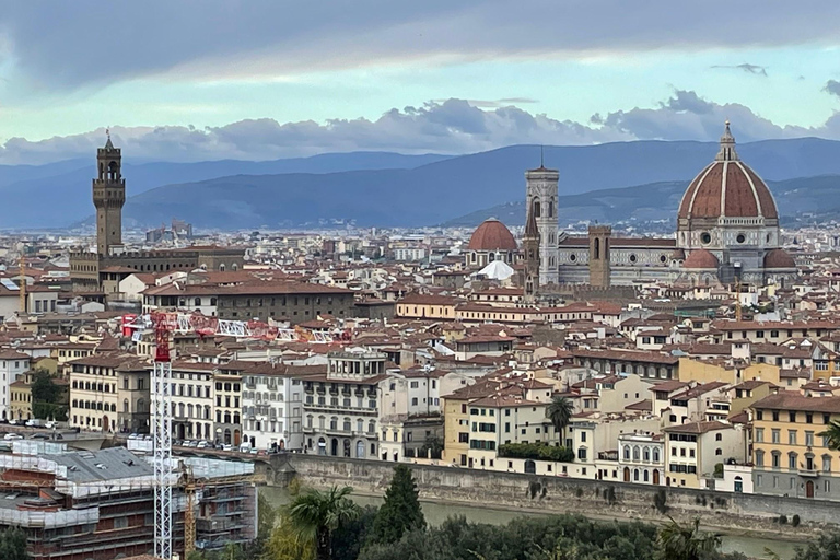 De Livorno: Viagem guiada de 1 dia para Florença e Pisa de ônibusDe Livorno: viagem diurna guiada a Florença e Pisa de ônibus