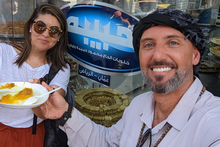 Amman: Private City Highlights & Authentic Local Food Tour