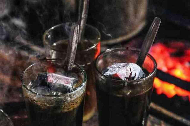 日惹：摩托车街头美食探险日惹：踏板车街头美食探险