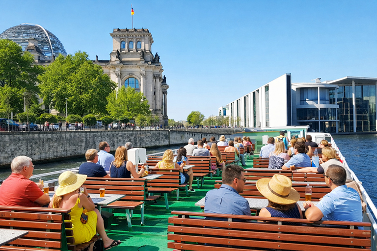 Berlin: Spree Cruise with Heated Electric Ship + Live Guide
