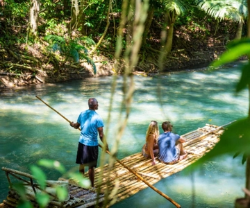 Aventura de Rafting em Martha Brea