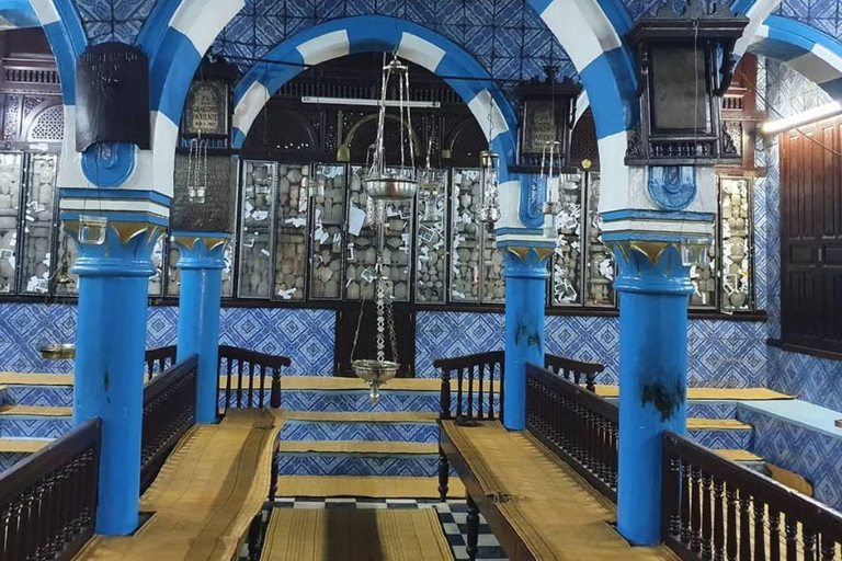 Djerba island: Pottery, jews Synagogue & Djerbahood Graffiti