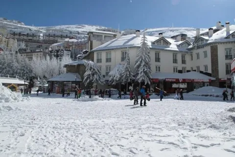 De Sierra Nevada, traslado particular para a cidade de Granada