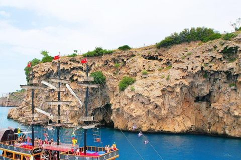 Antalya: Full-Day Lara Pirate Boat Trip with Lunch & Drinks Tour with Hotel Transfer