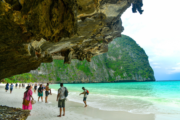 Phi Phi and Bamboo Island Full-Day Catamaran Tour from Krabi