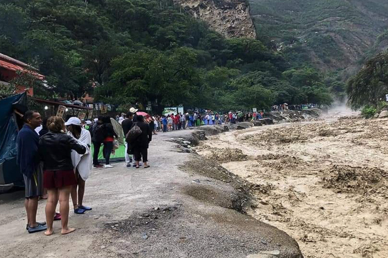 From Mexico City: Tolantongo Caves Small Group Guided Tour Private Tour with Hotel Pickup