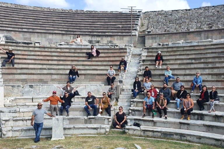 From Kusadasi: Guided Ephesus Tour with Ciber Ephesus Museum NEW EPHESUS GUIDED TOUR WITH CIBER MUSEUM