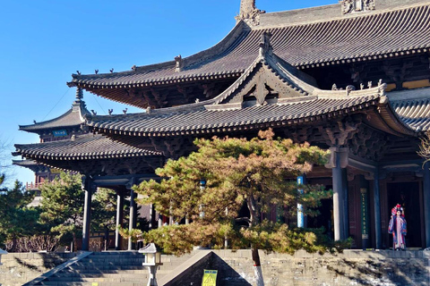 Datong: Huayan Temple Entry Ticket with Youth Option