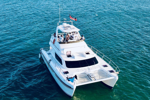 Mombasa: Yacht rides experience