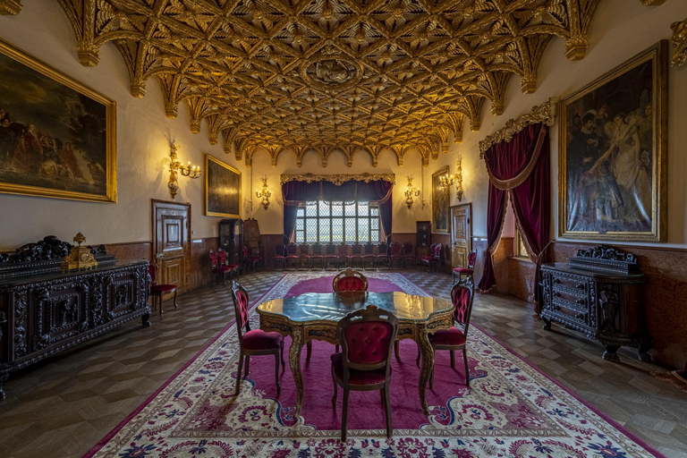 Bratislava: Bojnice Castle & Banská Štiavnica Guided Tour