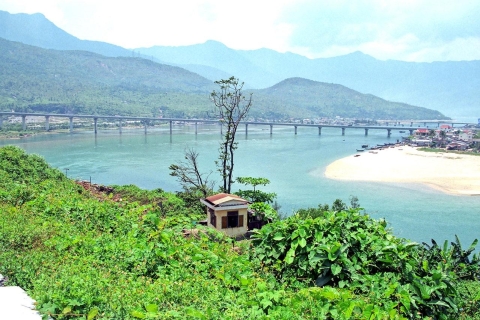 Desde Hoi An: Puente de Oro, Montañas de Mármol, Paso de Hai VanHoi An - Puente de Oro - Hoi An