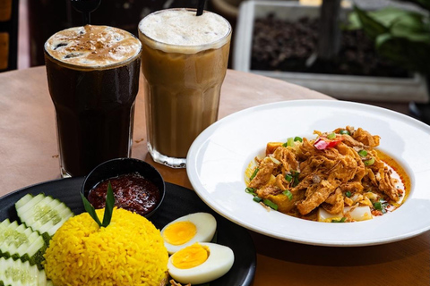 Melaka Flavours Food and Culture Tour