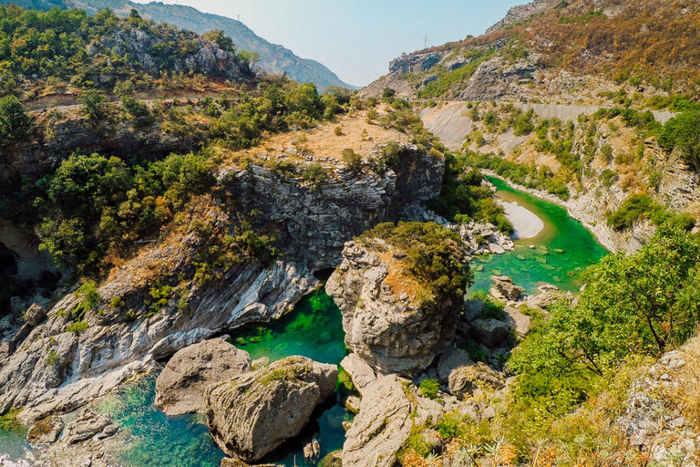 Kotor: Dagsutflykt och båtresa till Skadarsjön och BiogradFrom Herceg Novi