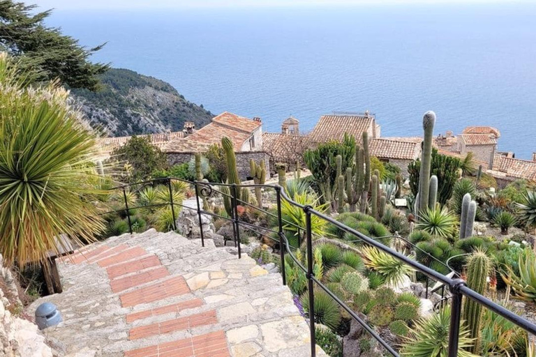 Monaco, Monte-Carlo & Eze Village Private Half-Day Tour LICENSED GUIDE + MERCEDES V