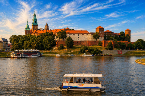 Krakow: Vistula River Sightseeing Cruise with Audio Guide