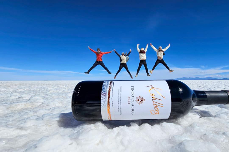 Multi-Day Uyuni & Colored Lagoons Round-Trip from La Paz SPANISH TOUR
