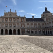 Aranjuez: Royal Palace Small-Group Tour with Admission Ticket