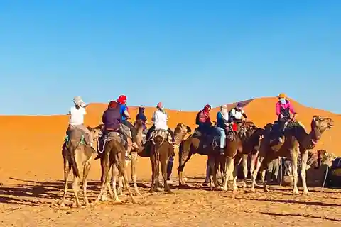 Da Fes: tour di 3 giorni a Marrakech con LUXURY CAMP