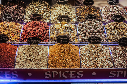 Istanbul: Bosphorus Bites Food Tour with 14+ Tastings