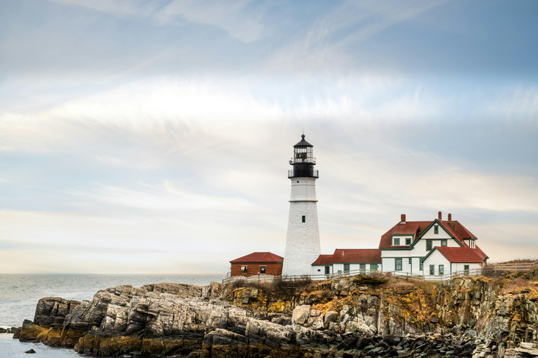 Boston: Portland Lighthouse & Kennebunk Small Group Day Tour