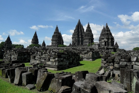 Depuis Yogyakarta : Voyage d'une journée à Borobudur et Prambanan