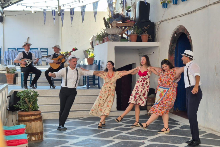 Santorini: Plate-Smashing Show & Fira Walking Tour